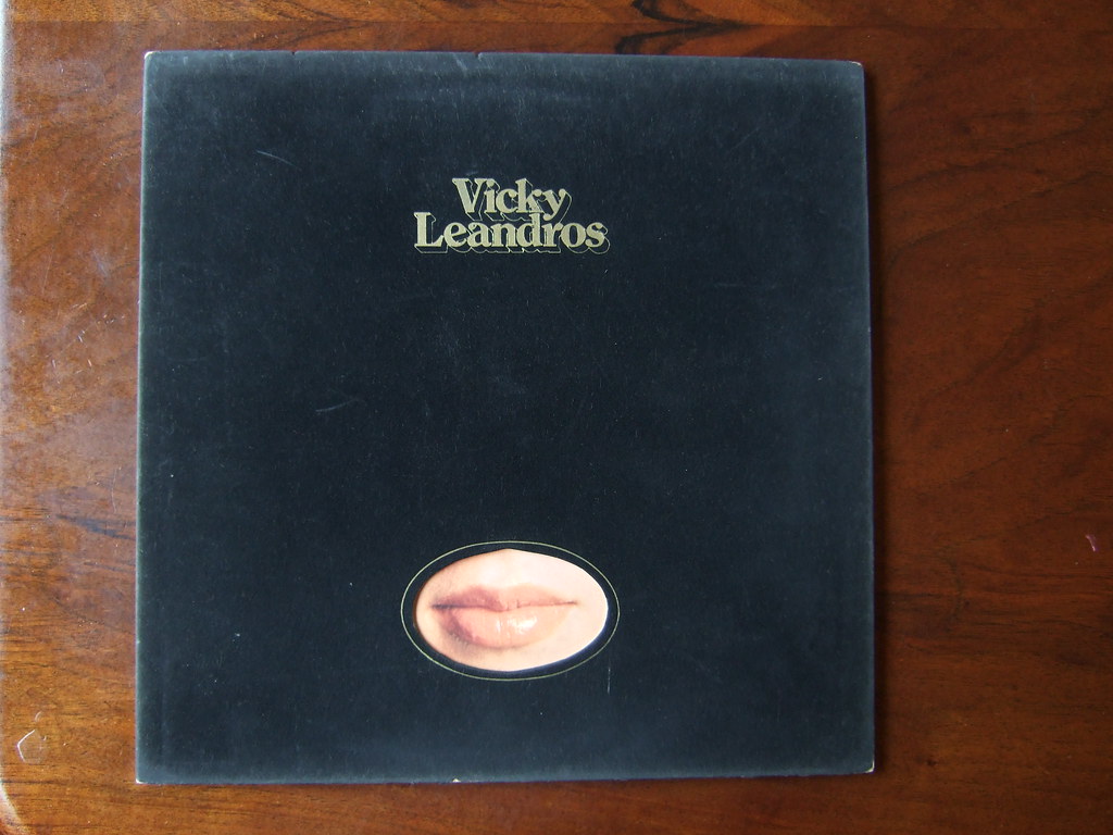 Vicky Leandros: „Zeitlos“ – Das neue Album erscheint im Juli Vicky Leandros: "Zeitlos" – Das neue Album erscheint im Juli