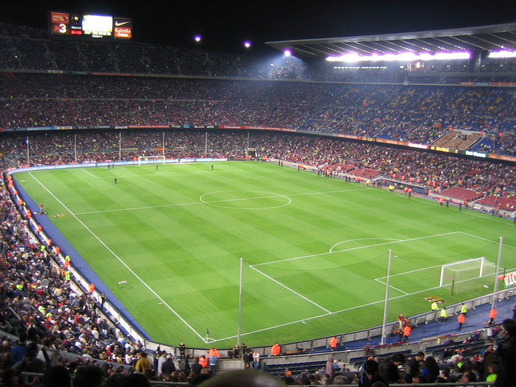 Anthony Gordon: Wechsel zu Barcelona nach Newcastle Anthony Gordon beim Wechsel zu Barcelona