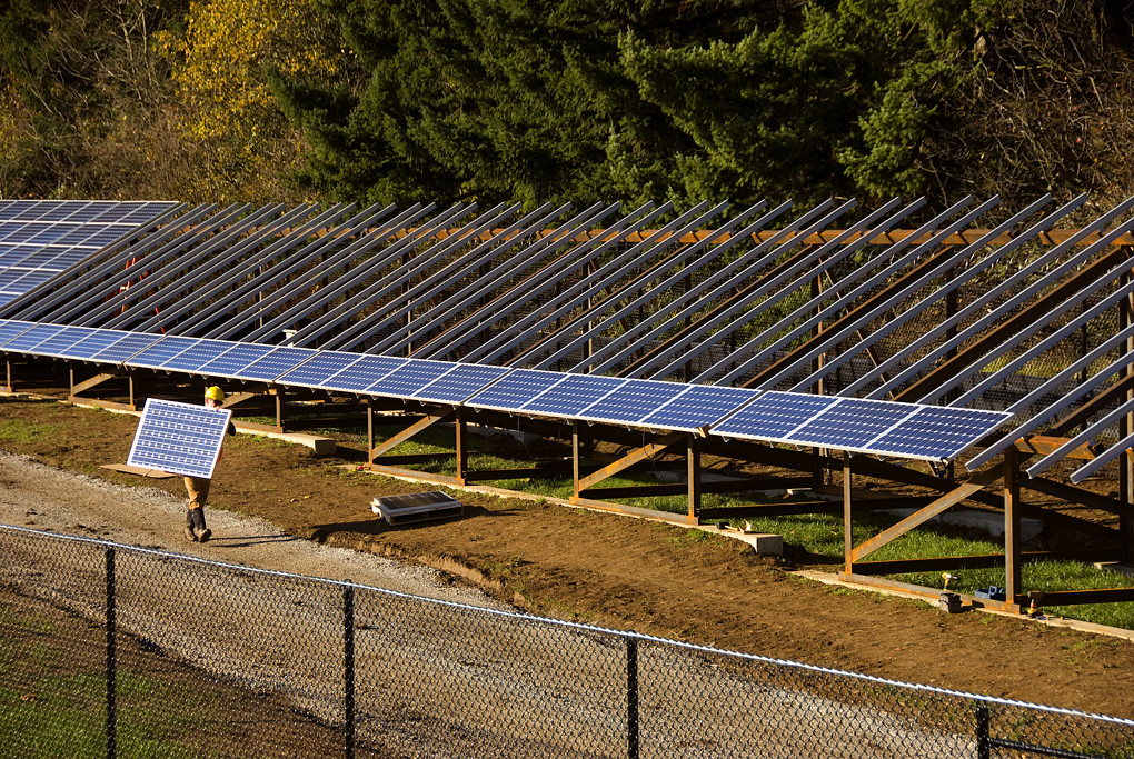 Photovoltaik-Förderung 2026: Aktuelle Fördermöglichkeiten im Blick Aktuelle Photovoltaik-Förderung 2026
